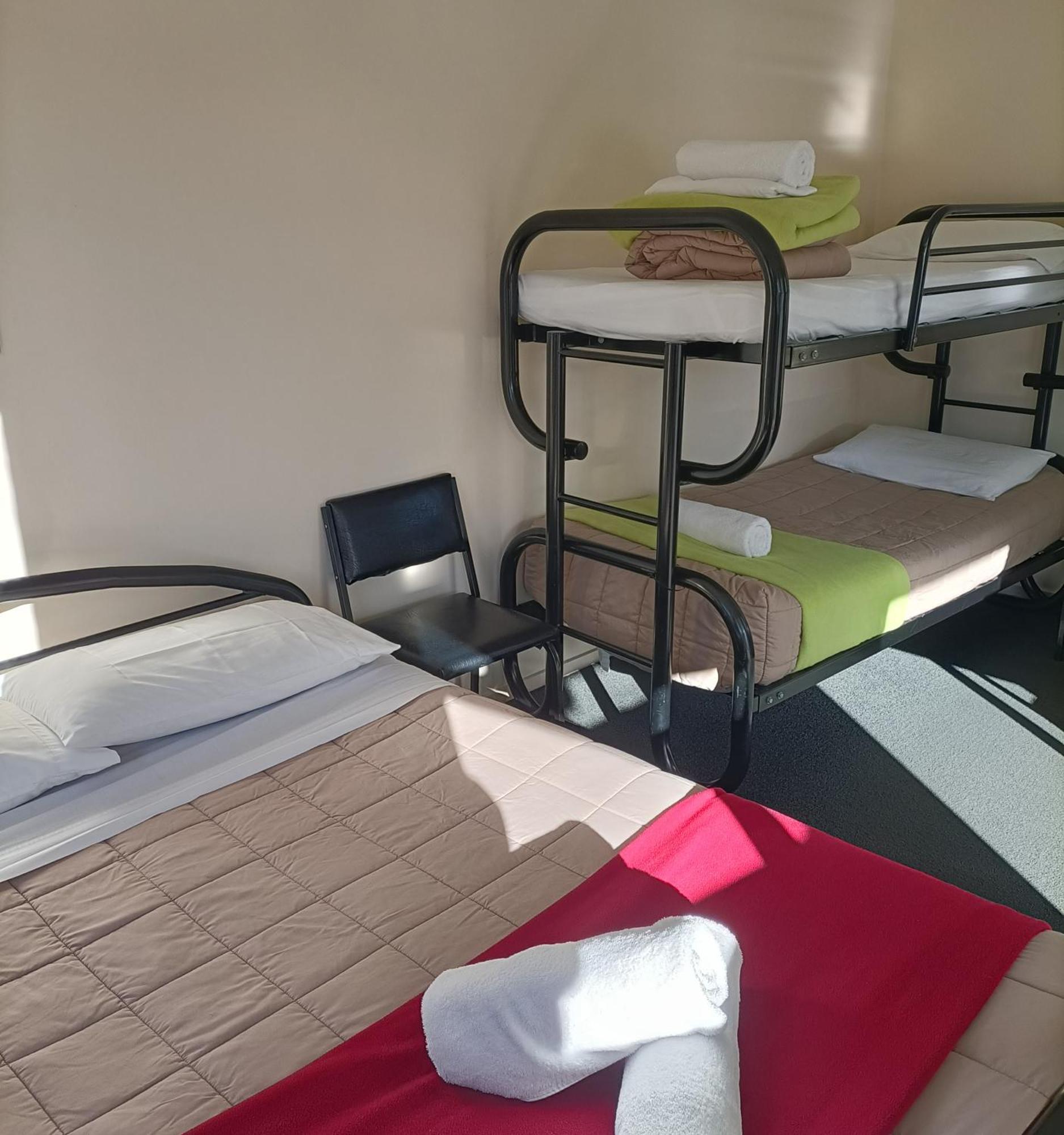 Geraldine Top 10 Holiday Park Luaran gambar